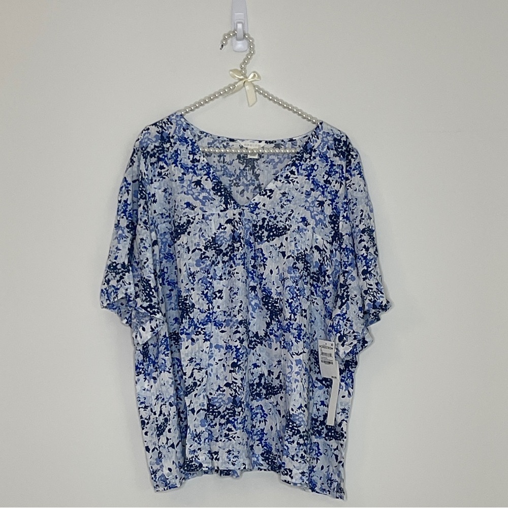 Caslon Blue and White Flutter Sleeve Blouse - Picture 8 of 12